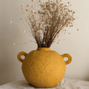 Vase Ndaa